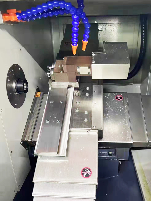 ktfasteners cnc machine inside